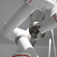 Robot collaboratif FR5 à 6 axes, charge utile 5 kg, rayon d'action 922 mm, pour soudage, manutention de matériaux, qualité industrielle IP54