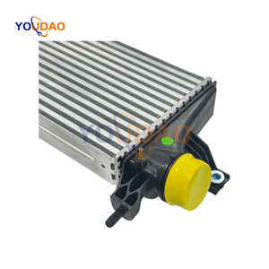 17940-0E010 1GD 2GD Aksesoris Mobil Baru Populer Grosir Suku Cadang Mobil Intercooler 179400E010 - Product Image 3