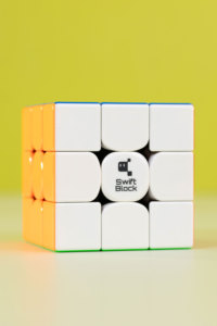 <span class=keywords><strong>Gan</strong></span> Swift Block 3x3 Super <span class=keywords><strong>Maglev</strong></span> UV Magnetic Speed Magic Cube Puzzle Éducatif et Cadeau - Product Image 6