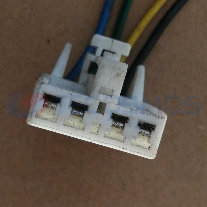 Car Connector For Hyundai Elantra For 4pin grounding connector For taillight plug CT4-0131M