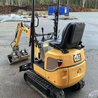 Mini-excavatrice sur chenilles Cat 300.9D, 1 tonne, micro-excavatrice hydraulique, chenilles en caoutchouc, certifiée CE, excavatrice compacte pour travaux en espace restreint dans le jardin.