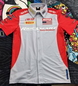 Camiseta Climate-Mediator Moto: Negociando una <span class=keywords><strong>tregua</strong></span> entre tu cuerpo y <span class=keywords><strong>la</strong></span> agresión de los elementos - Product Image 5