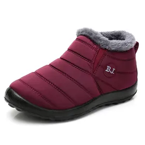 Zapato de mujer a la moda piel de cordero corta personalizado cuero genuino tobillo invierno lindo zapato de nieve para mujer