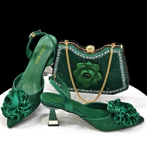 Set di <span class=keywords><strong>Scarpe</strong></span> e Borsa con Strass Design alla Moda per Donne, <span class=keywords><strong>Scarpe</strong></span> con <span class=keywords><strong>Tacco</strong></span> Alto 7CM e Set di Borse per Abbigliamento da Cerimonia - Product Image 4