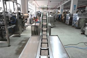 Semi Auto Cubo Cadena Embalaje Lentejas Granos Bolsa Snacks Chips Bolsita Palitos de carne <span class=keywords><strong>Doritos</strong></span> Chips Sellado Máquinas de embalaje - Product Image 3