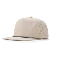 Casquette de baseball promotionnelle souple à 5 panneaux avec cordon, 100 % polyester, maille respirante, séchage rapide, légère et imperméable pour la vente en gros