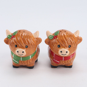 Taza <span class=keywords><strong>de</strong></span> Café <span class=keywords><strong>de</strong></span> Cerámica con Diseño <span class=keywords><strong>de</strong></span> Vaca Highland 3D con Bufanda Roja, Taza <span class=keywords><strong>de</strong></span> Té con Leche Pintada a Mano con Forma <span class=keywords><strong>de</strong></span> Animal para Regalos con Temática Escocesa - Product Image 2