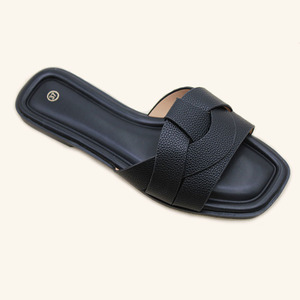 รองเท้าแตะผู้หญิงสีทึบดีไซน์กลวงพื้นเรียบสวมใส่สบายในฤดูร้อนขนาด 35-40 - Product Image 2