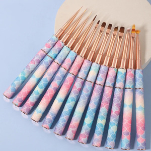 Kit de pinceaux professionnels pour nail art avec manche dégradé effet écaille de poisson, pour gel UV, estompage, liner et peinture, pour manucure en salon - Product Image 3