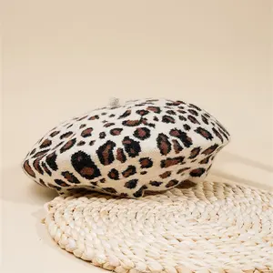 Chapéu personalizado com estampa de leopardo, boina sexy para mulheres, pintado, 2021