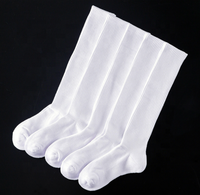 Vente en gros de chaussettes de compression côtelées de football Chaussettes de sport blanches unisexes Chaussettes hautes épaisses en coton