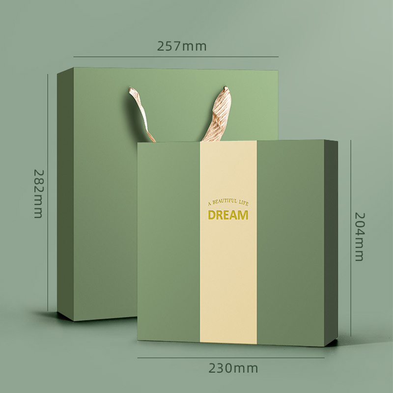 CUSTOM BOX/BAG/LOGO