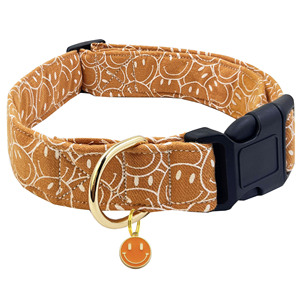 Collar de perro hecho a mano de algodón, patrones lindos y distintivos, cara sonriente blanca y naranja con colgante para niña, niño, perros, collares - Product Image 1