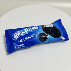 Crème glacée Oreo saveur vanille, dessert viral, prix usine, crème glacée au chocolat avec morceaux de biscuits, bâtonnets de glace en gros - Product Image 4