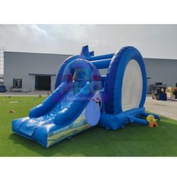 Château gonflable à thème bleu avec toboggan, motif corail de dessin animé, combo de saut pour enfants, location commerciale extérieure pour fêtes