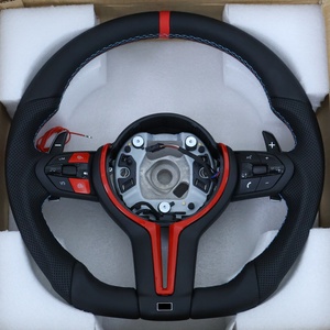 Volant M rouge et bleu personnalisé tendance en promotion pour BMW M3 M6 F10 F15 F16 F25 F32 F45 F30 E71 E90 E91 F82 M340i - Product Image 3