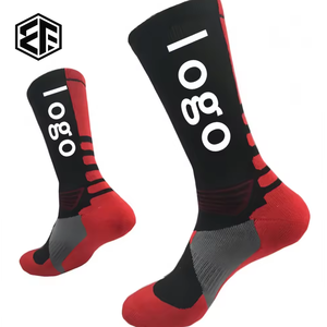 Concevez vos chaussettes <span class=keywords><strong>photo</strong></span> personnalisées Chaussettes imprimées par sublimation de visage d'animal de <span class=keywords><strong>chien</strong></span> et de chat personnalisées en 3D - Product Image 2