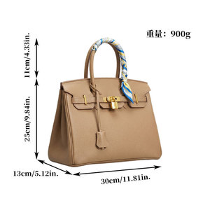 Nouveau Sac Fourre-tout de Commuter Haut de Gamme en Platine pour Femme, Grande Capacité, Doublure PU, Forme Carrée, Simple et Polyvalent, Tendance Transfrontalière - Product Image 3