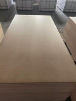 Panneau MDF haute densité 1220x2440mm personnalisé Panneau en bois HDF 12mm 16mm épaisseur feuille MDF ordinaire pour hôtel utilisation personnalisée