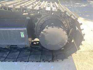 Miniexcavadora de orugas Doosan usada con componentes esenciales, motor, caja de cambios, bomba de engranajes - Product Image 6