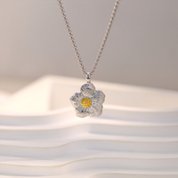 S925 Italienische Sterlingsilber Blumenförmige Gardenie-Halskette 18K Vergoldet Luxuriöser Minimalistischer Anhänger Klassischer Trend Schlüsselbeinkette