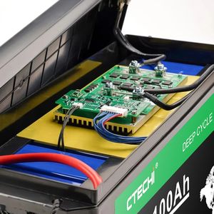 Batterie LiFePO4 rechargeable CTECHI avec logo personnalisé, spécifications 12V <span class=keywords><strong>7Ah</strong></span> 8Ah 9Ah, pack de batteries 12V 7.2Ah pour éclairage solaire - Product Image 3