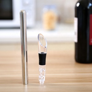 Los más vendidos en Amz Top 100 2024 Bar Essential Steel Wine Cooler Stick y Wine Chiller Stick con vertedor - Product Image 3
