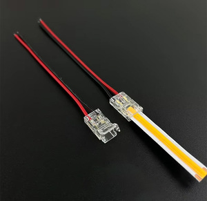 ตัวเชื่อมต่อแถบไฟ LED แบบ 2 พิน COB ไม่ต้องบัดกรี โปร่งใส O2P OA2P แบบคลิปหนีบ เชื่อมต่อเร็ว ไร้รอยต่อ แรงดันต่ำ สำหรับตู้เก็บของในบ้าน - Product Image 2