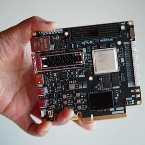 Kit de développement FPGA KU5P doté d'une architecture Kintex UltraScale+ - Product Image 4