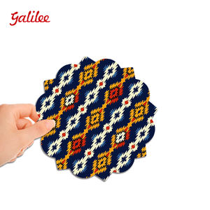 Sous-verres en céramique créatifs européens et américains Napperons octogonaux à fleurs Tapis d'isolation TRIVET Creative Ceramic Catégorie <span class=keywords><strong>de</strong></span> produit - Product Image 1