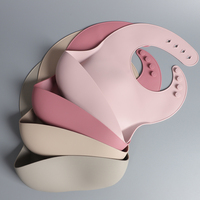 Eversoul Lot de 9 assiettes à ventouse double couleur pour bébé, plats divisés incassables, produits de salle à manger pour enfants, ensemble d'alimentation en silicone pour bébé
