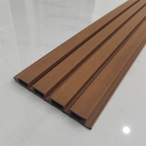 Revêtement mural extérieur en WPC de haute qualité, <span class=keywords><strong>couleur</strong></span> blanche, <span class=keywords><strong>PVC</strong></span> co-extrudé, imperméable, résistant aux UV - Product Image 3