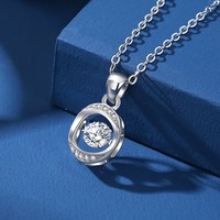 Collier en moissanite, pierre bleue ronde de 5 mm, pendentif halo en CZ pour femmes, argent sterling 925, stock disponible, vente en gros, bijoux fins