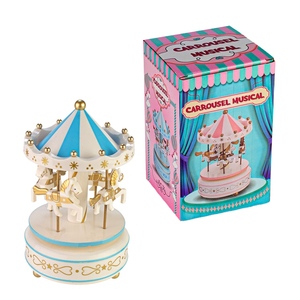 Caja Musical de Carrusel Grande y Hermosa al por Mayor con Micrófono <span class=keywords><strong>para</strong></span> <span class=keywords><strong>Cantar</strong></span>, Decoración Festiva - Product Image 5