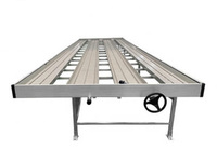 Grands plateaux de culture hydroponiques de 4 pi x 8 pi pour bancs roulants en plastique pour serres commerciales
