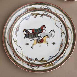 Piring Makan Kuda Vintage Keramik Logo Kustom Porselen Royal 8 inci 10 inci untuk <span class=keywords><strong>Hotel</strong></span> - Product Image 3