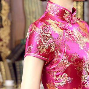 Vestido Largo Rojo de <span class=keywords><strong>Cheongsam</strong></span> Qipao para Mujer, Ropa de Año Nuevo Chino, Vestido de Novia para Boda, Talla Grande, Vestido de Noche de Seda y Satén con Estampado Floral - Product Image 3