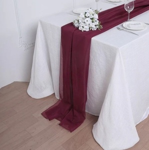 <span class=keywords><strong>Chemin</strong></span> <span class=keywords><strong>de</strong></span> <span class=keywords><strong>table</strong></span> en polyester transparent personnalisable, style européen, pour la décoration <span class=keywords><strong>de</strong></span> banquets d'hôtel et <span class=keywords><strong>de</strong></span> mariages, vente en gros transfrontalière - Product Image 1