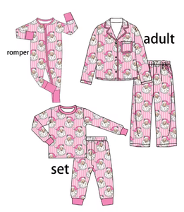 Conjunto de Pijamas de Spandex/Poliéster Ecológico sin Mangas con Estampado de Papá Noel Rosa a Rayas para Niñas, Niños y Familias - Product Image 5