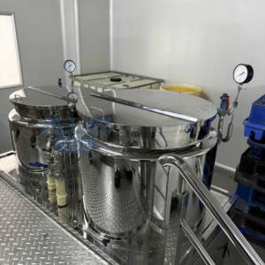 معدات الآلات الكيميائية 1000L <span class=keywords><strong>AILUSI</strong></span> معدات خط إنتاج مستحضرات التجميل ماكينة صنع مستحلب فراغ - Product Image 4