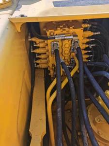 รถขุดโคมัตสุ PC200-7 มือสองคุณภาพสูง รถขุดโคมัตสุ ซีรีส์ PC200 มือสอง ราคาถูก PC200-7 ราคาประหยัดสำหรับขาย - Product Image 5