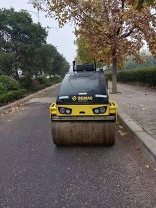 2024 yepyeni BOMAG BW120AD Mini yol silindiri ile yüksek kalite 5 Ton 22.9kw yeni kuengine Motor motoru çift davul Tandem silindir - Product Image 4