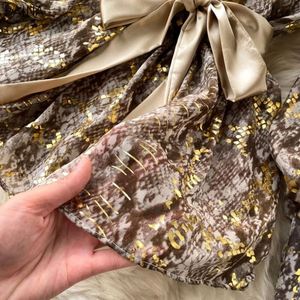 Nueva Blusa Retro para Mujer, Cuello en V, con Cordones, Mangas Largas Abullonadas, Blusas con Estampado de Piel de Serpiente - Product Image 6