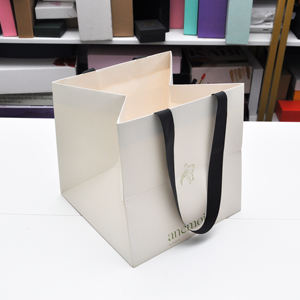 Mother's Day <b>Flowers</b> Bouquet Shop <b>Gift</b> Packaging <b>Bag</b> <b>Flower</b> Custom Paper <b>Bag</b> - Product Image 4