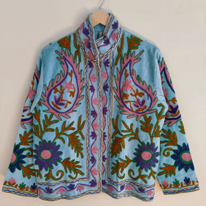 Veste en velours Suzani, style bohème, brodée de fleurs, veste tribale ouzbek artisanale, vêtement extérieur artistique - Product Image 1