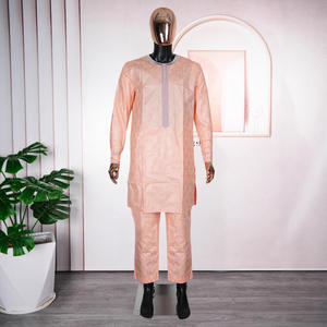 2025 africain <span class=keywords><strong>Agbada</strong></span> pour hommes broderie Bazin <span class=keywords><strong>Agbada</strong></span> tenue 3 pièces ensembles Dashiki hommes Rose Robe pour tenues de mariage - Product Image 3