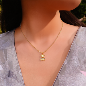 Collar con colgante de oso de acero inoxidable 316L chapado en oro PVD para mujer, joyería de moda. - Product Image 3