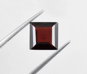 พลอยโกเมนธรรมชาติสีแดงหินตัดเป็นเหลี่ยมเพชรพลอยสำหรับทำเครื่องประดับหินหลวมราคาพิเศษสำหรับการทำเครื่องประดับ - Product Image 3