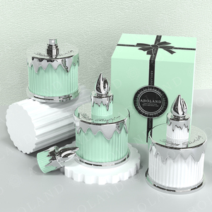 Flacon de parfum en verre de luxe ABOLAND, forme cylindrique, bleu avec garniture argentée, bouchon pulvérisateur, design gravé, 100 ml - Product Image 2