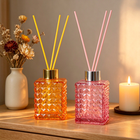 Bouteille en verre carrée vide de 50 ml, 100 ml, 200 ml, bleue, verte, noire, en forme de cube d'eau, pour diffuseur d'huiles essentielles, avec bouchon à vis, décoration d'intérieur